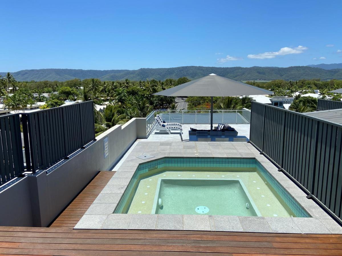 Coconut Grove Port Douglas Exterior foto