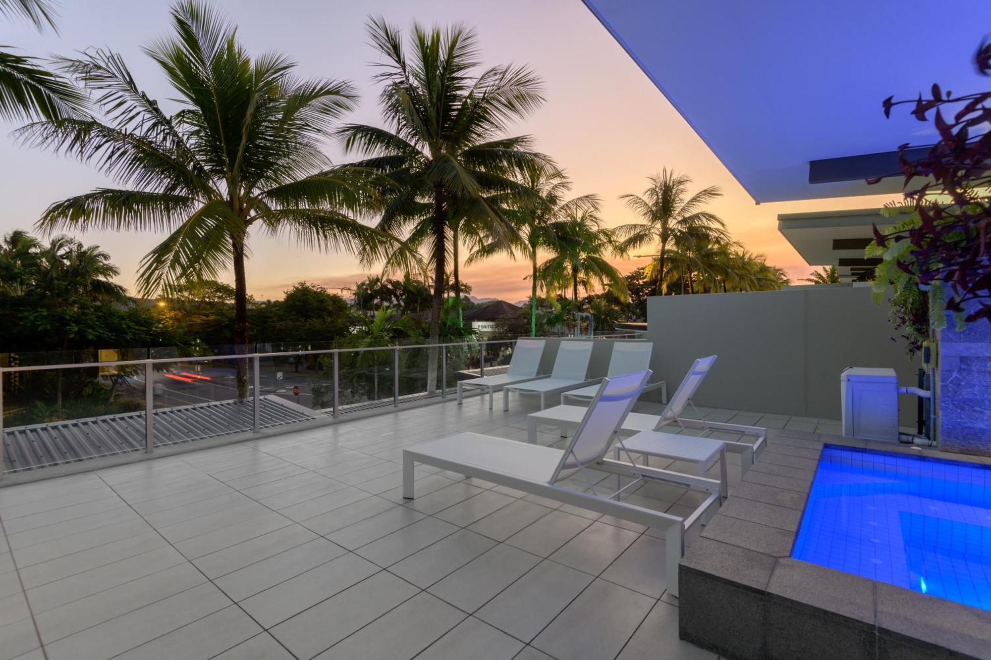 Coconut Grove Port Douglas Exterior foto