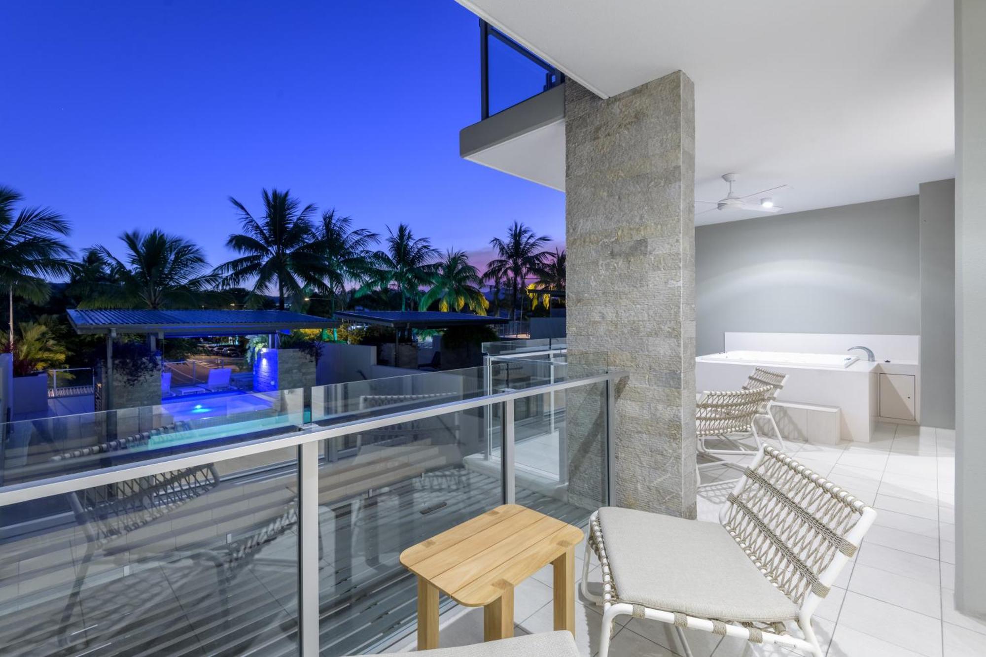 Coconut Grove Port Douglas Exterior foto