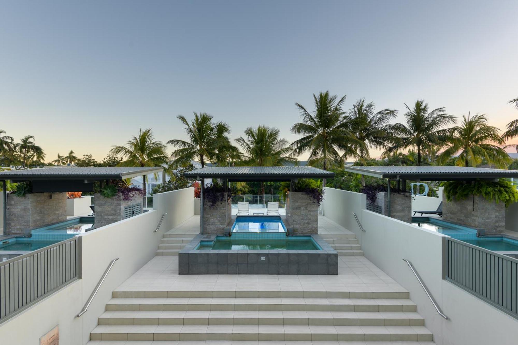 Coconut Grove Port Douglas Exterior foto